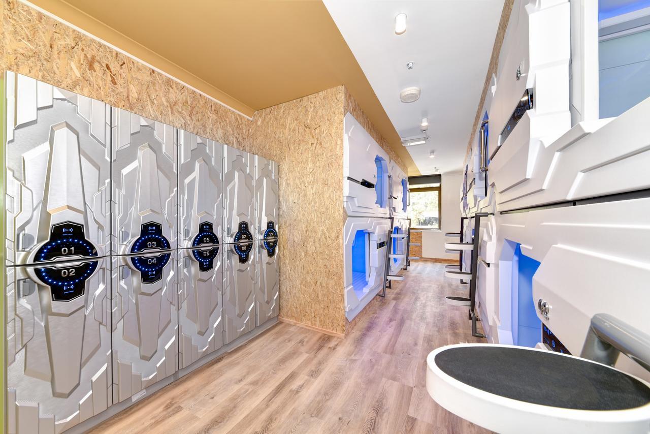 Space Q Capsule Hotel Sidney Exterior foto